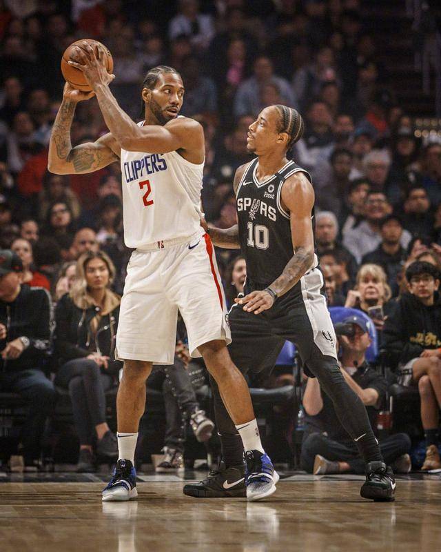 进攻选择不 进攻选择不